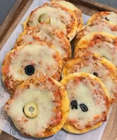 MINI PIZZA (2 Pieces) 