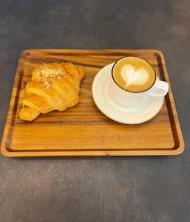 Cappuccino + Croissant (25% off)